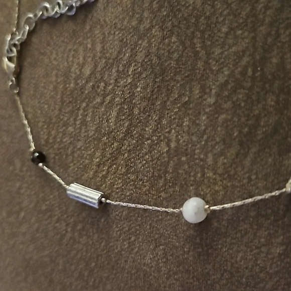 Pewter Hematite Floral Glass Focal Chain Necklace - Picture 5 of 10